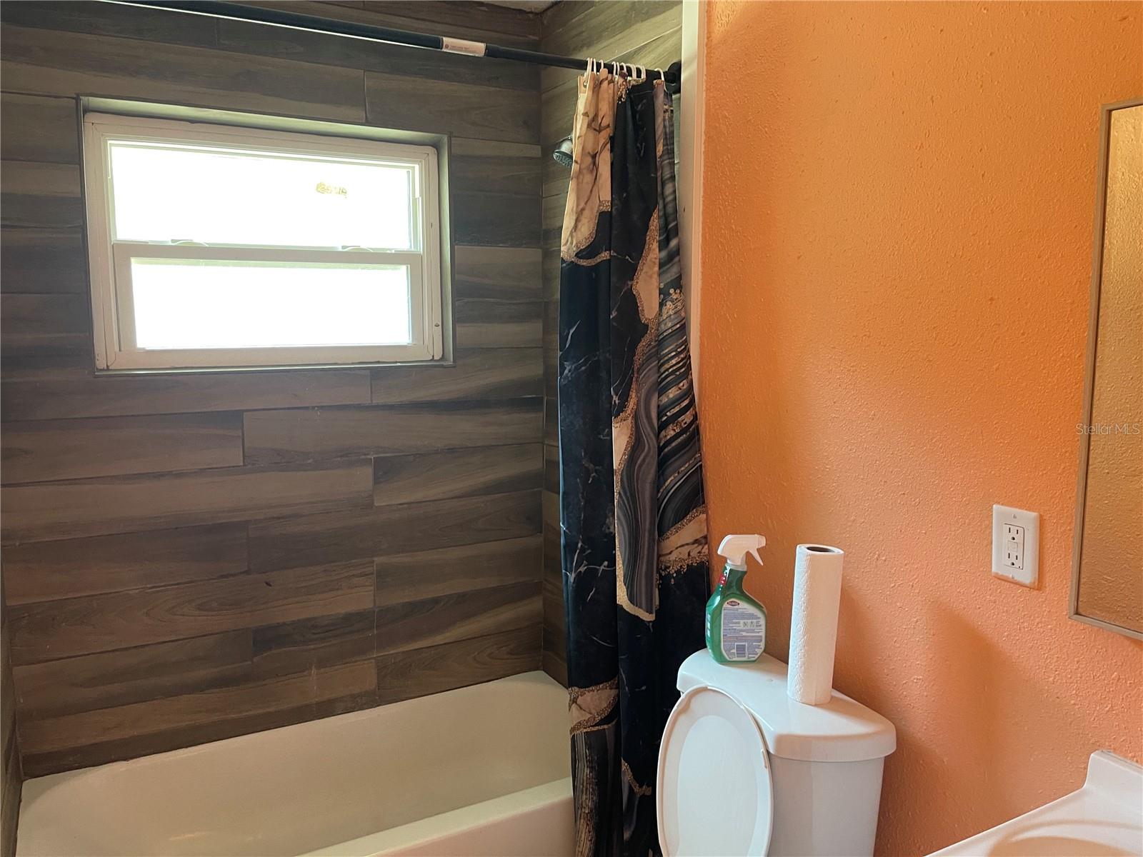 INWOOD - Residential