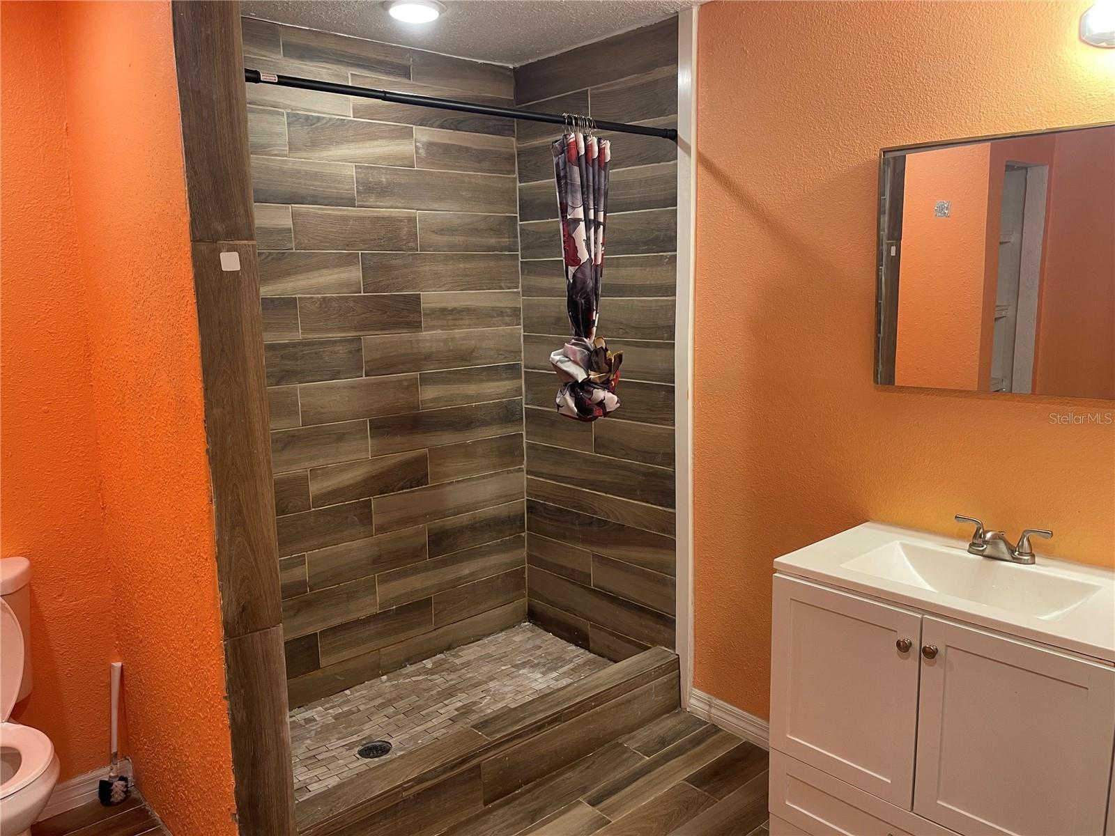 INWOOD - Residential