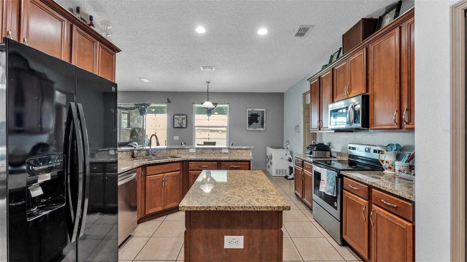 BROOKSHIRE - Residential