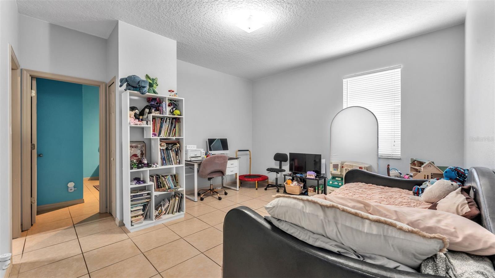 BROOKSHIRE - Residential