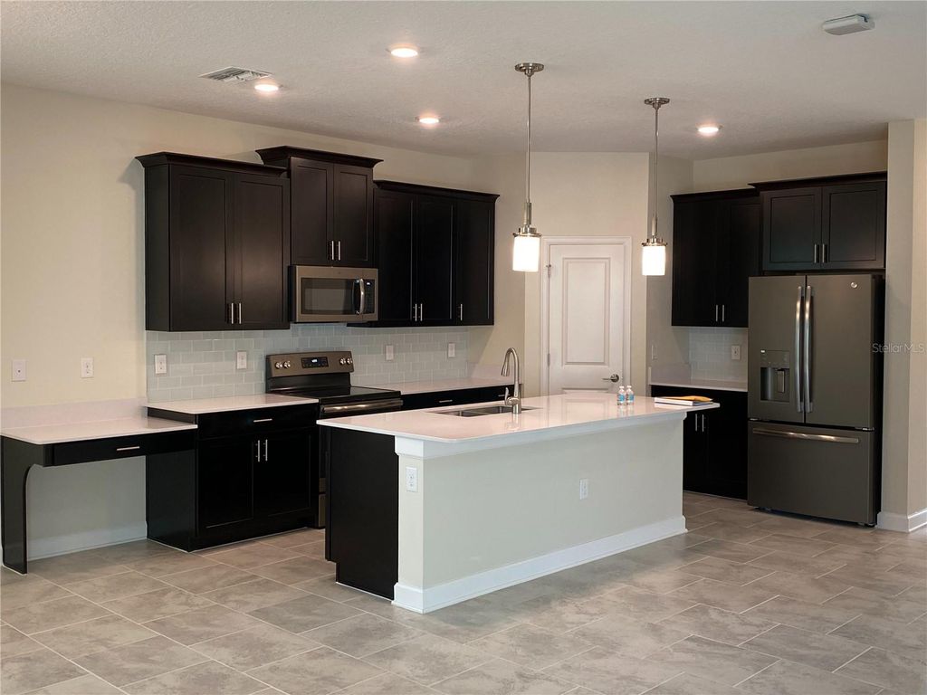 Photo of 11973 Hometown Place, Orlando, FL 32832 (MLS # O6409630)