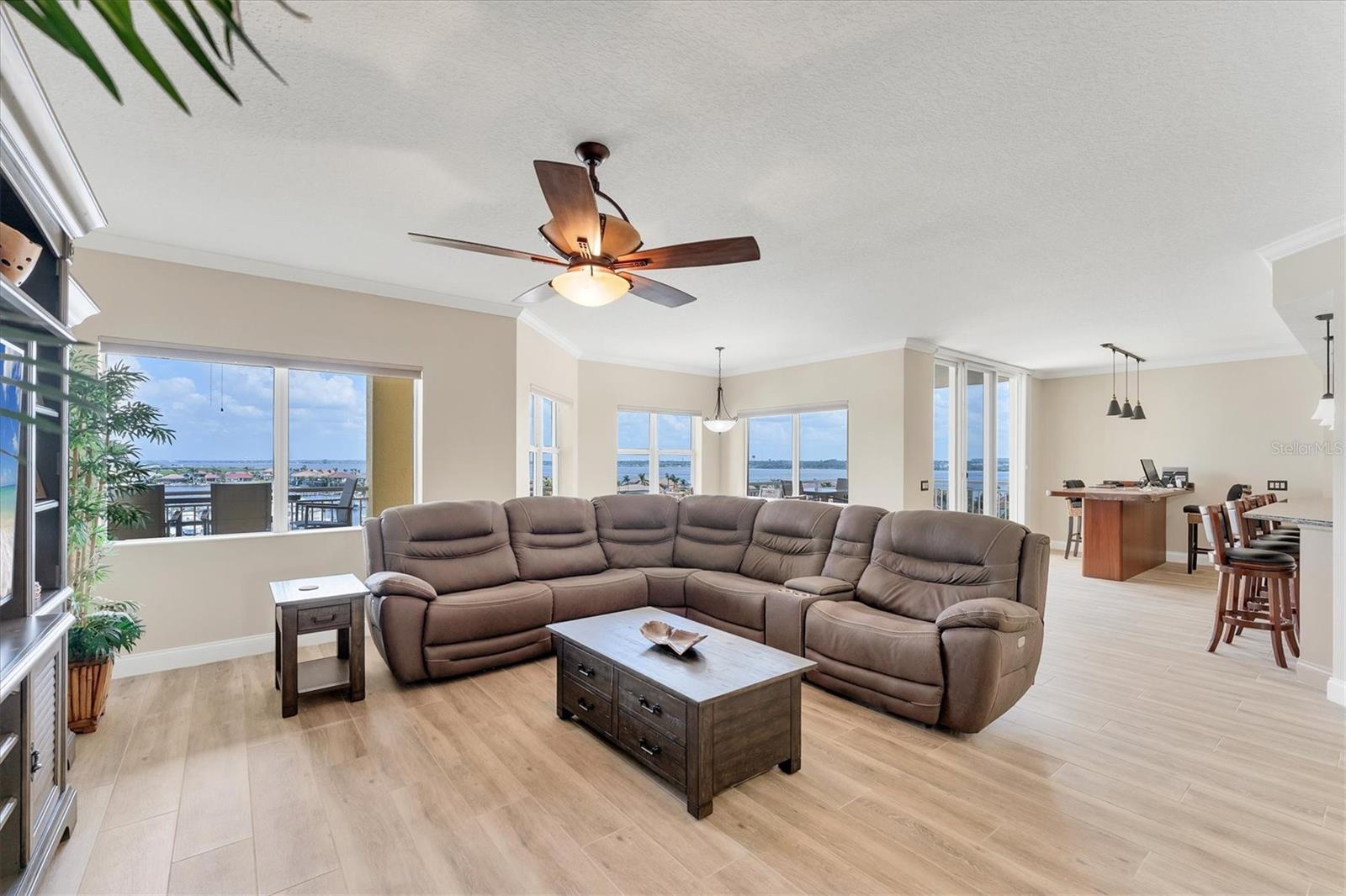 606 RIVIERA DUNES WAY 604
