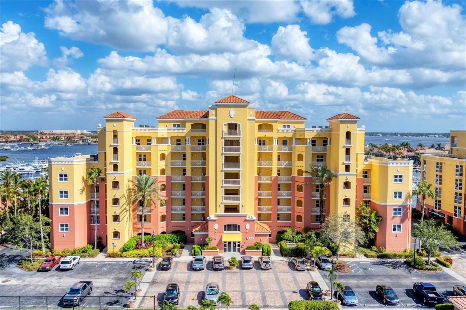 606 RIVIERA DUNES WAY 604