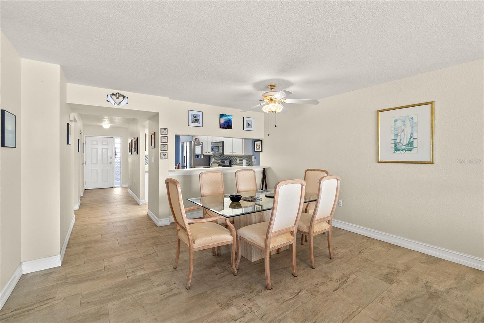 DIAMOND BAY CONDO - Residential