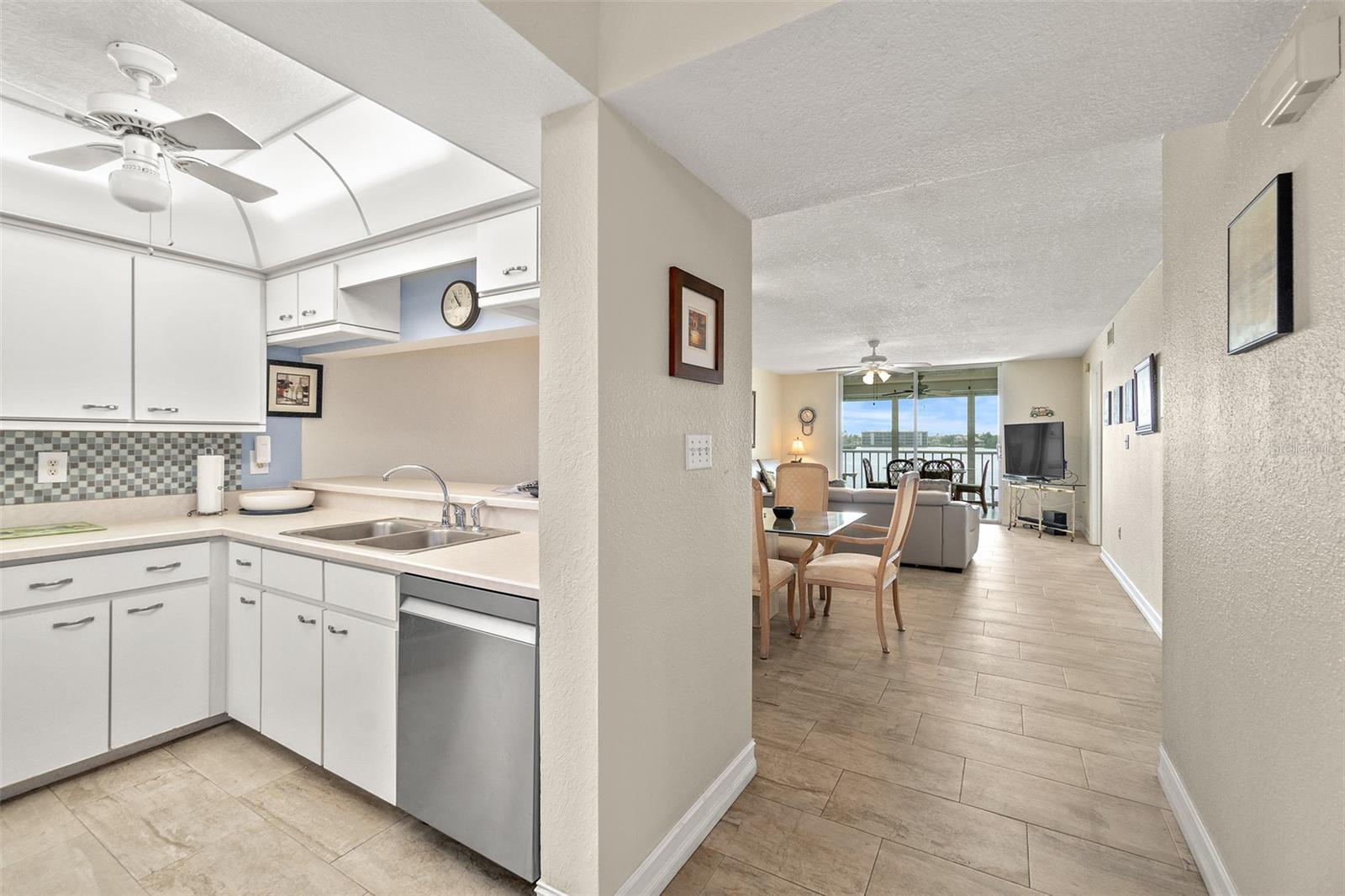 DIAMOND BAY CONDO - Residential