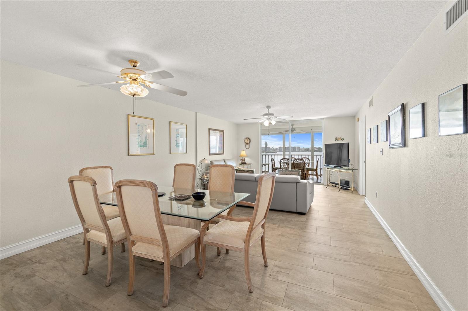 DIAMOND BAY CONDO - Residential