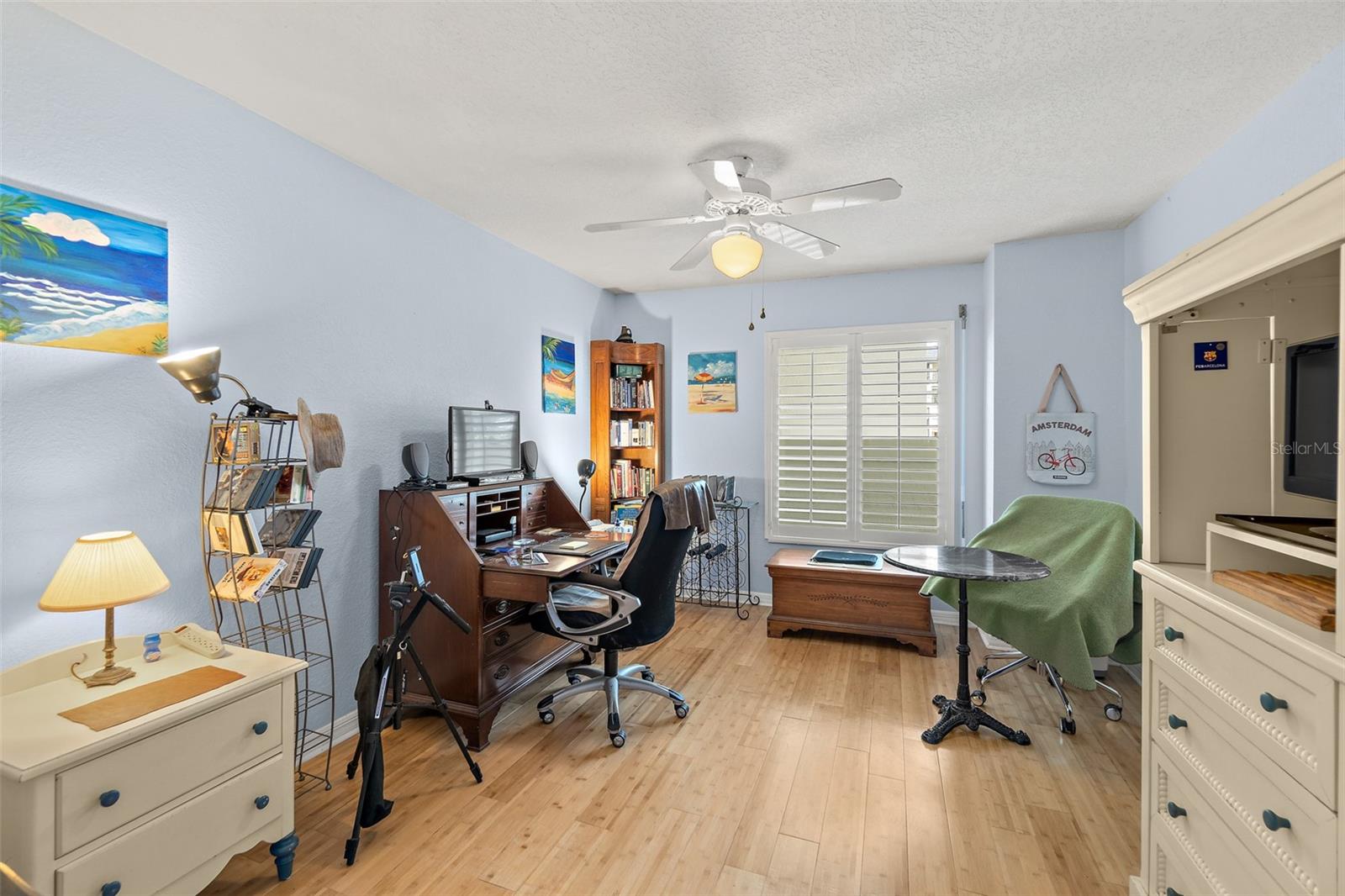 DIAMOND BAY CONDO - Residential