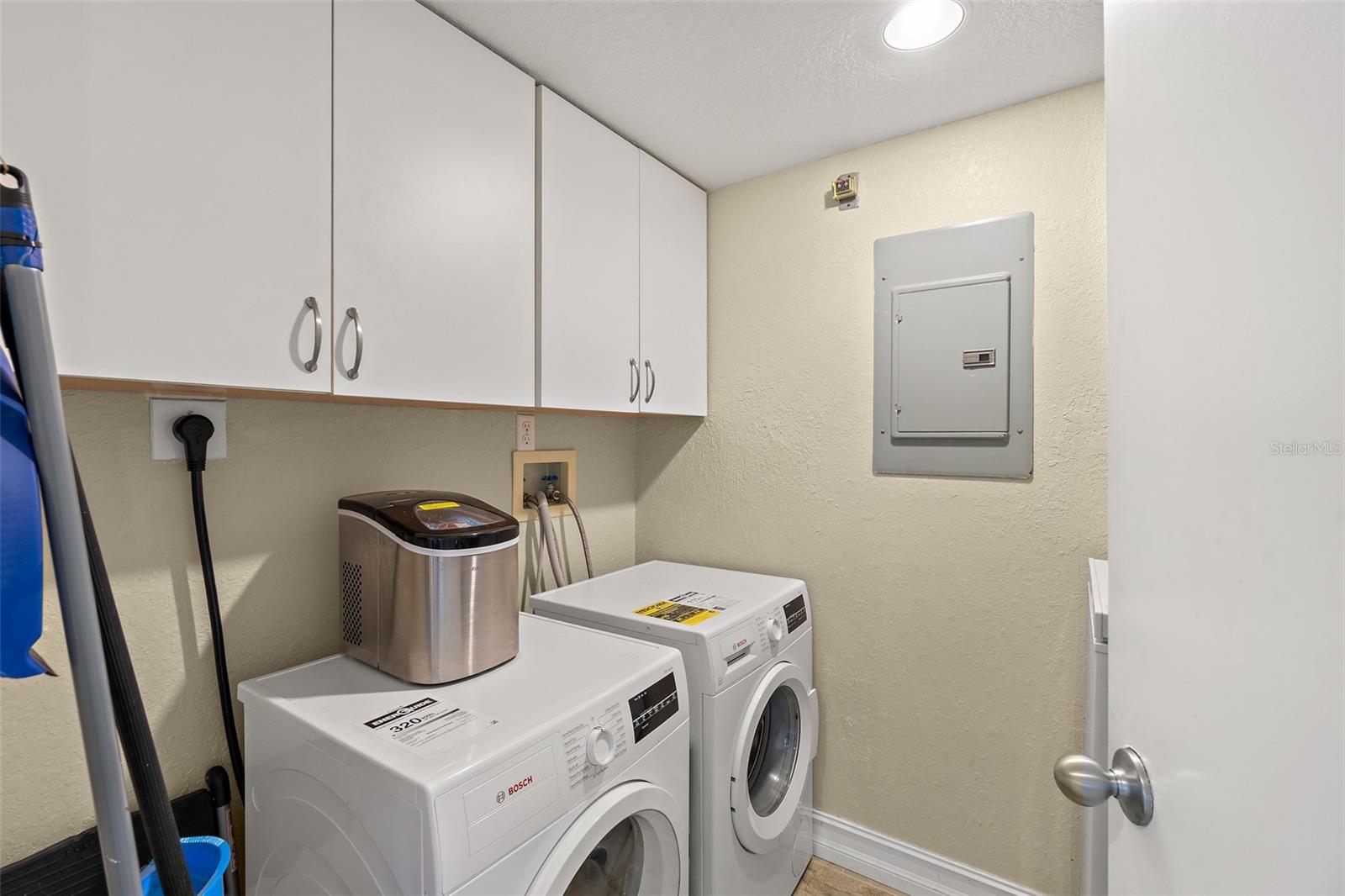 DIAMOND BAY CONDO - Residential