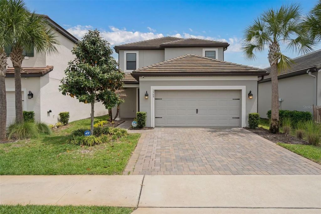 Photo of 1369 Blue Stem Lane, Winter Park, FL 32792 (MLS # O6396971)