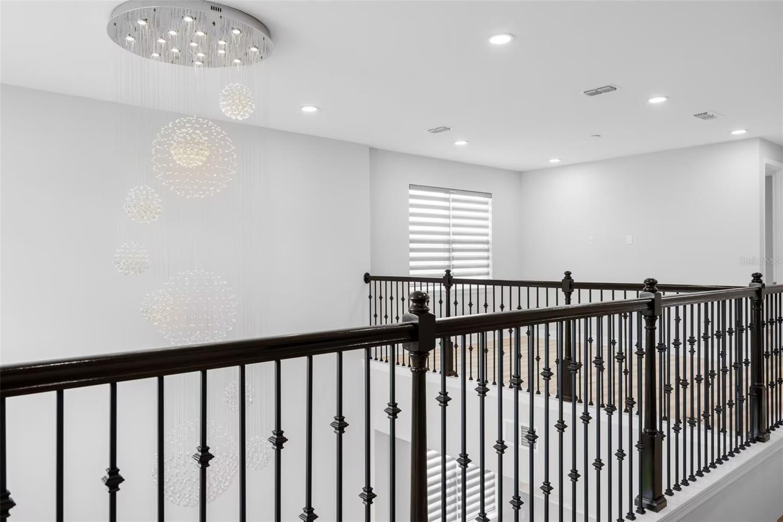 LANDINGS AT HAWKS CREST - Residential