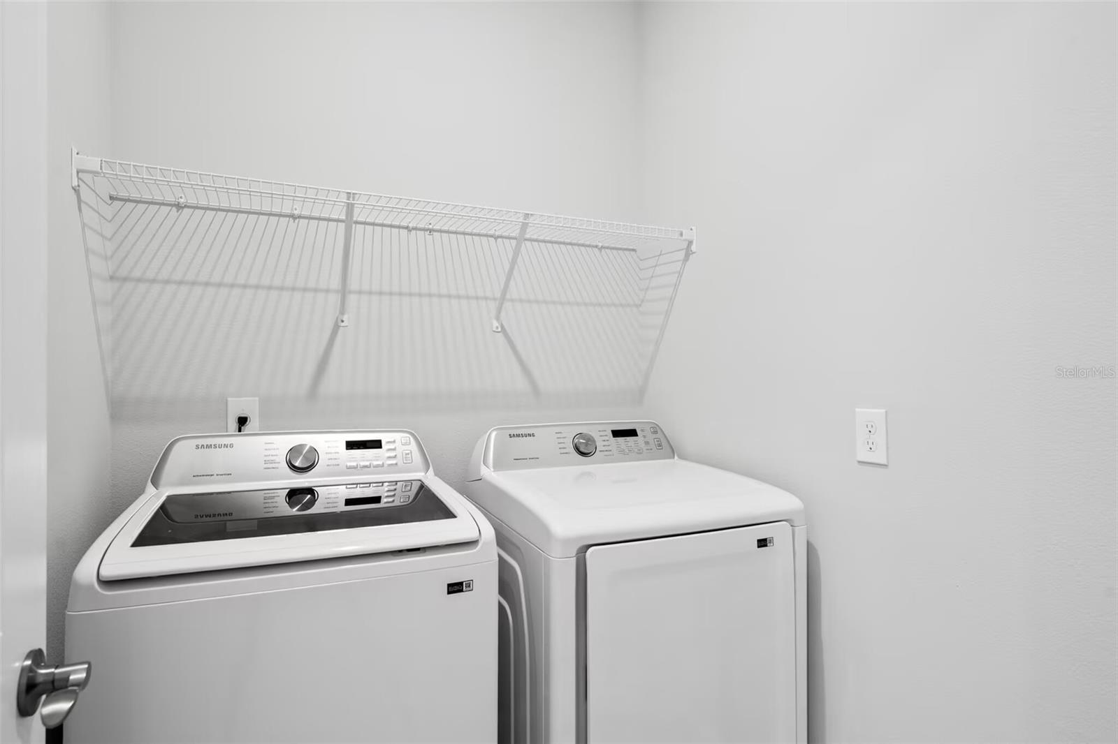 LANDINGS AT HAWKS CREST - Residential