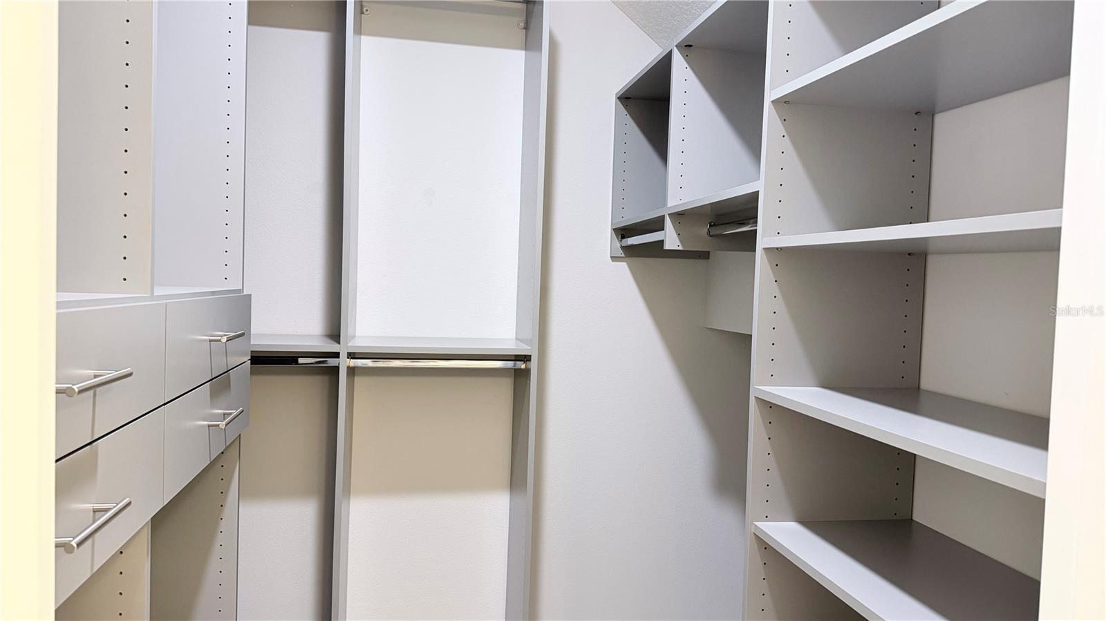 LANDINGS AT HAWKS CREST - Residential