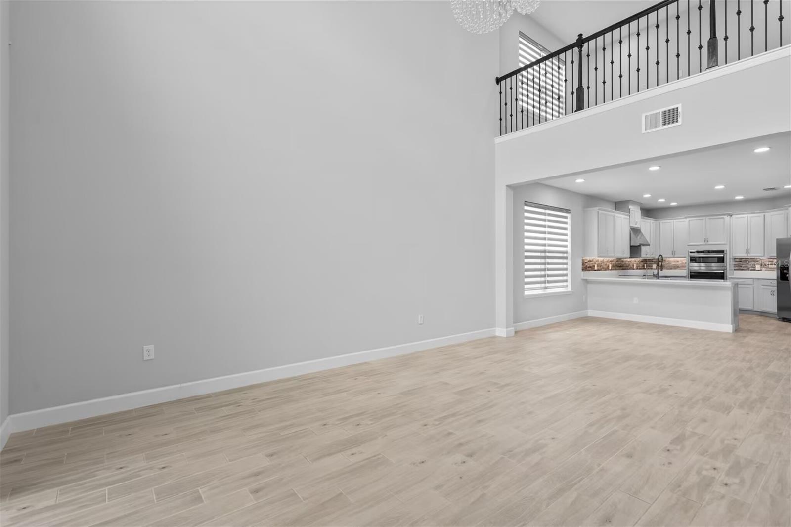 LANDINGS AT HAWKS CREST - Residential