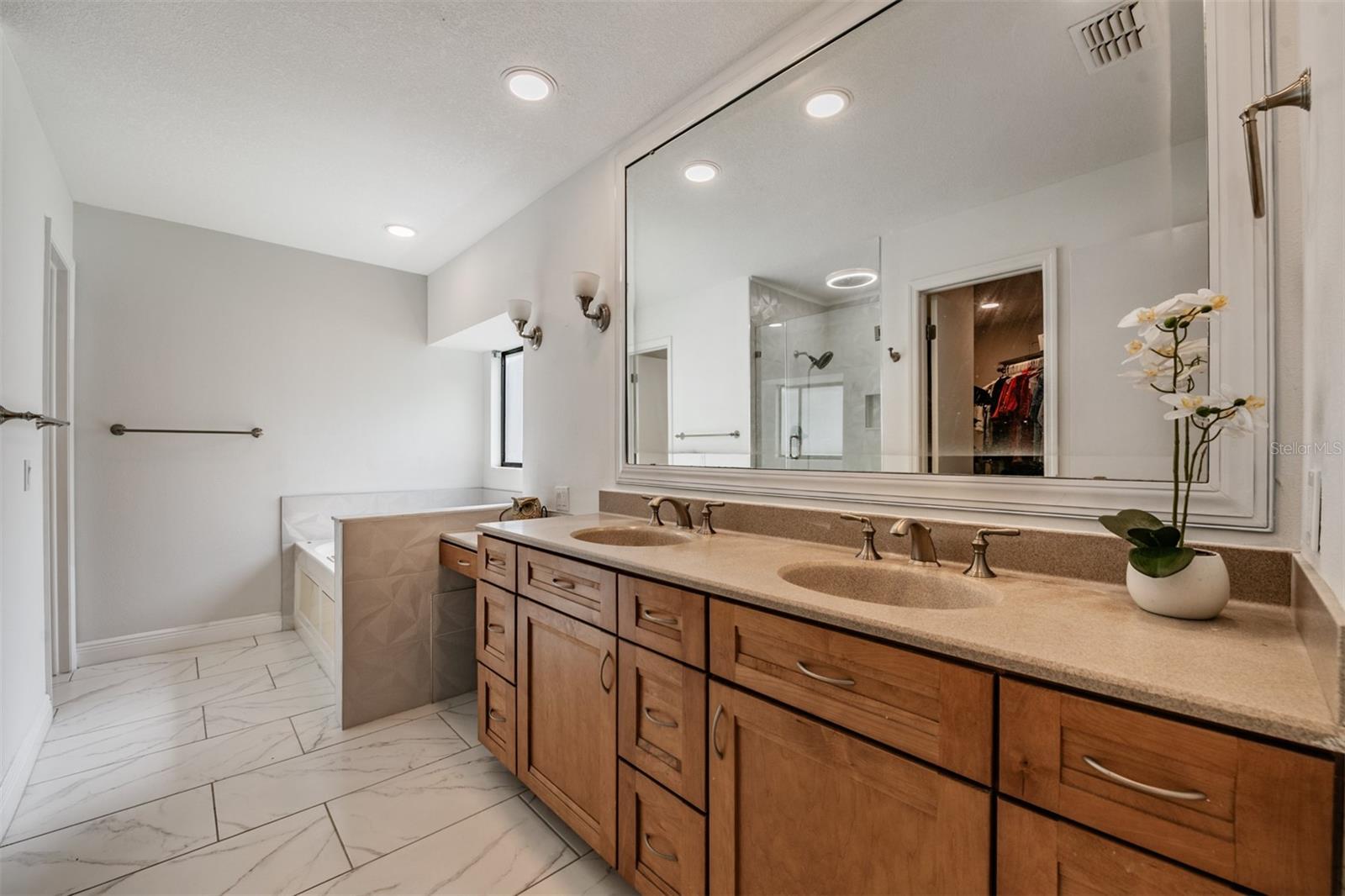 PEBBLE CREEK VILLAGE UNIT 5 - Residential