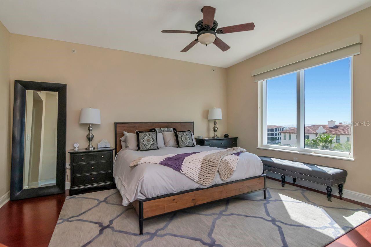 CASTILLO AT WESTSHORE YACHT CLUB - Residential