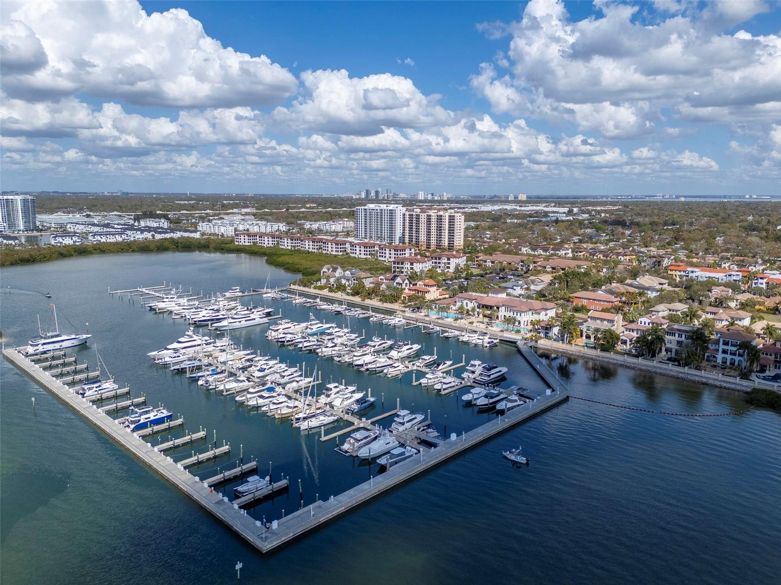 CASTILLO AT WESTSHORE YACHT CLUB - Residential