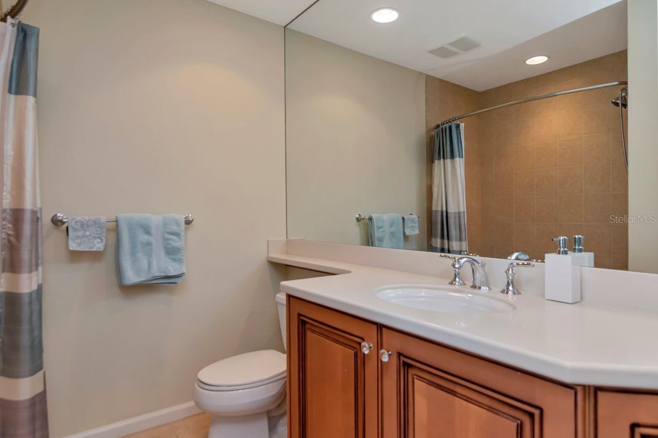 CASTILLO AT WESTSHORE YACHT CLUB - Residential