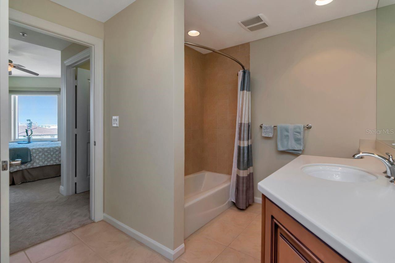 CASTILLO AT WESTSHORE YACHT CLUB - Residential