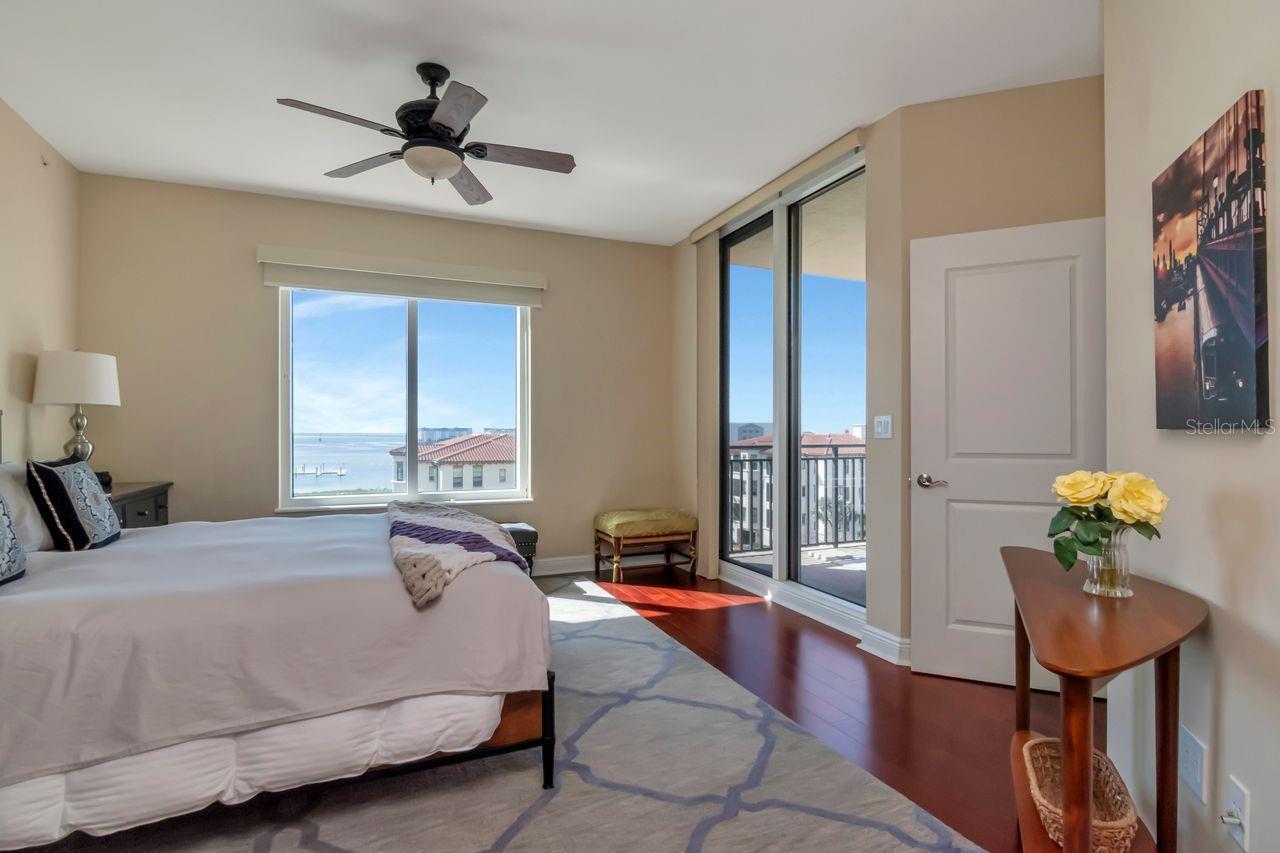 CASTILLO AT WESTSHORE YACHT CLUB - Residential