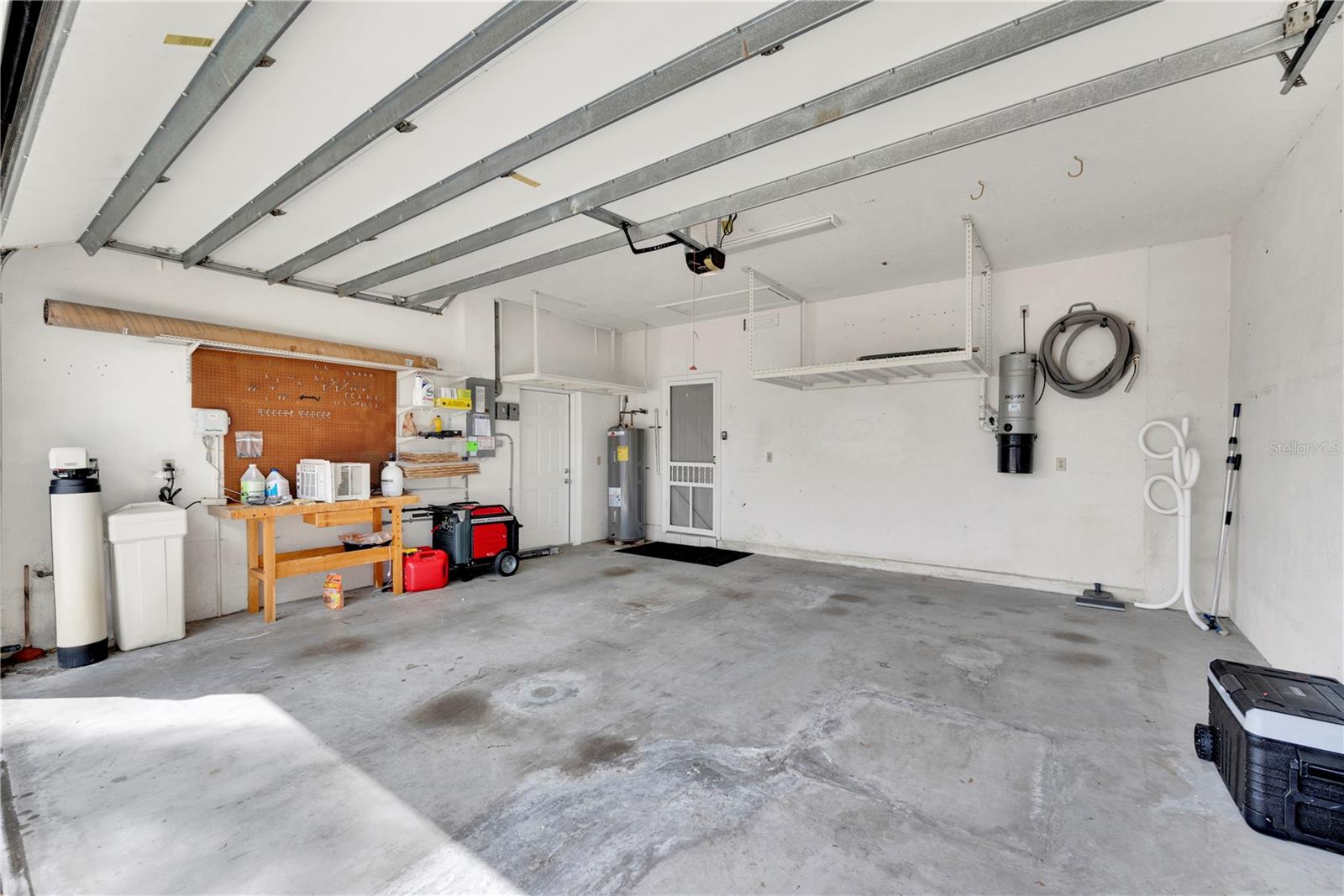 BERMUDA SUB - Residential