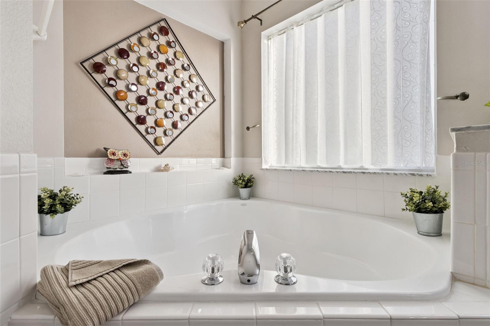 KOKOMO BAY PH 01 - Residential