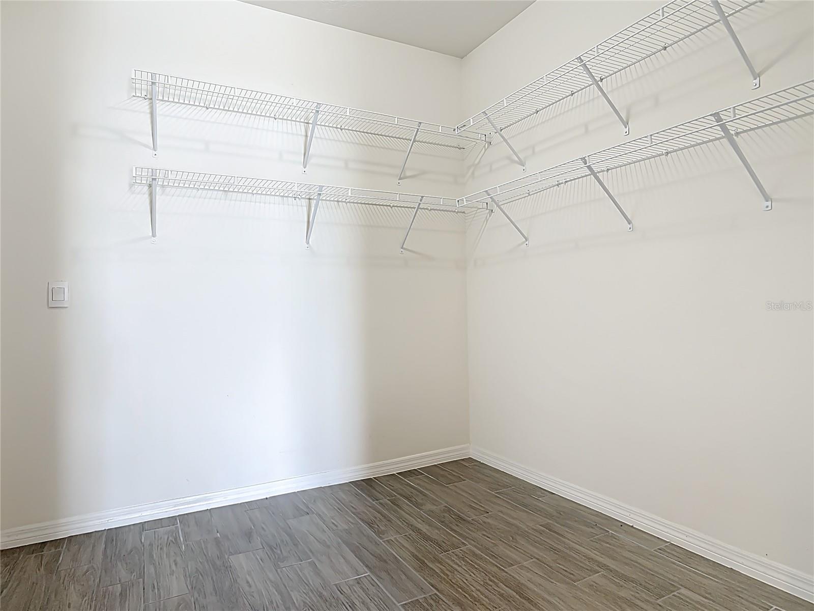 OAK LEAF PRESERVE PH 1 - Residential Lease