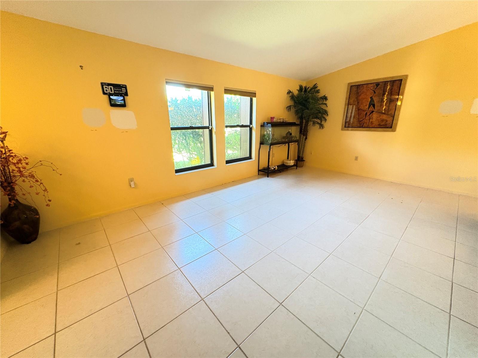 12 WESTGABLE PLACE