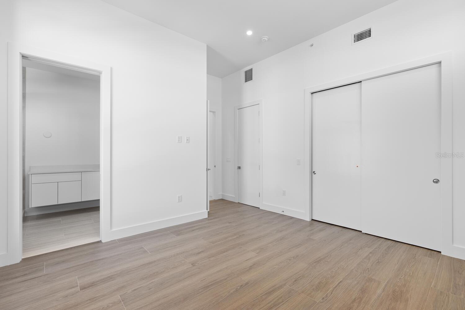 THE COLLECTION - Residential