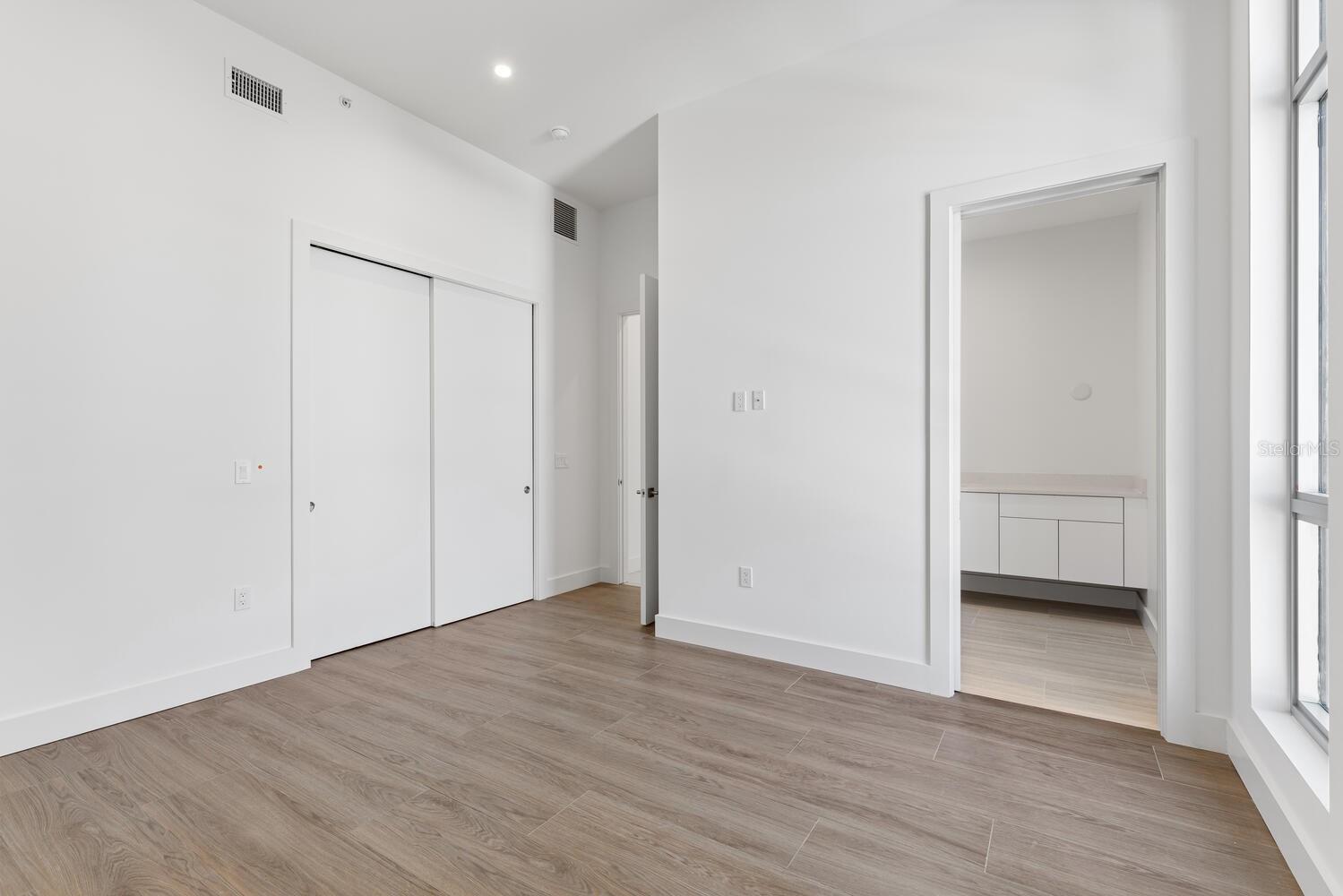 THE COLLECTION - Residential