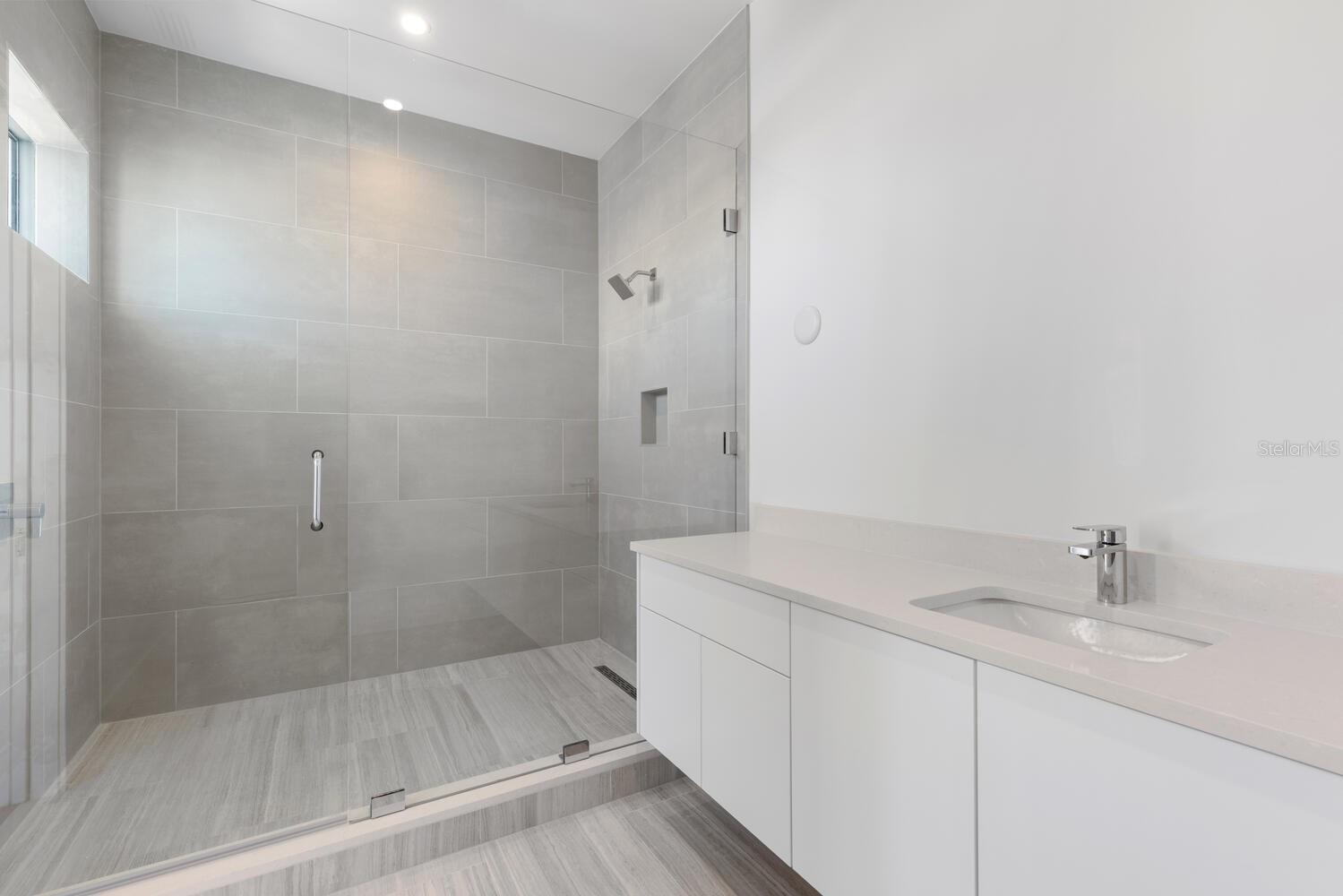 THE COLLECTION - Residential