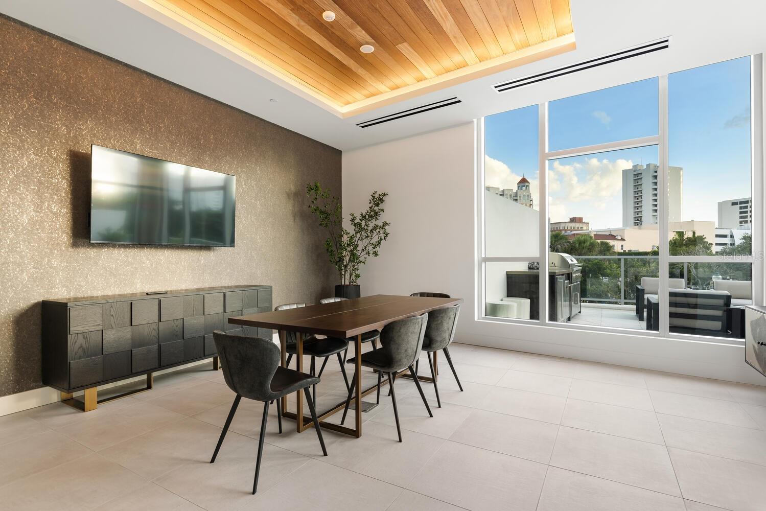 THE COLLECTION - Residential