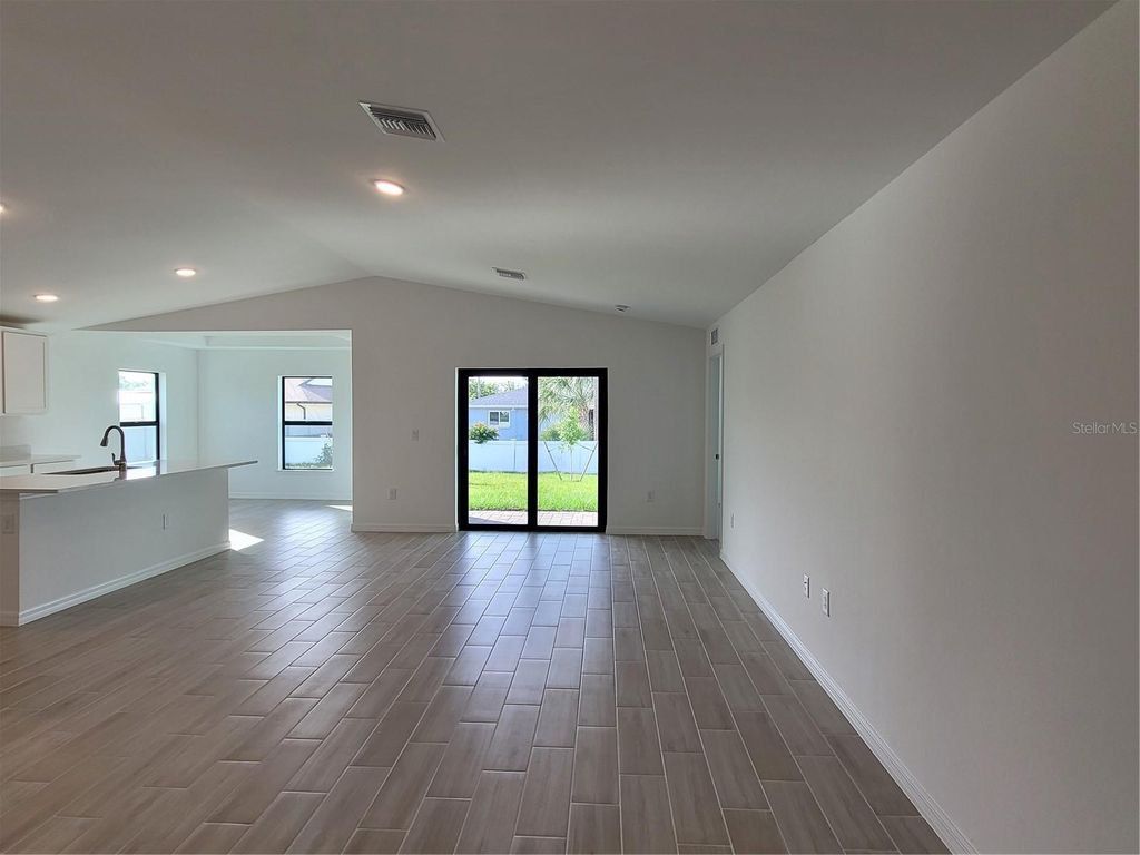 Photo of 11100 Vanessa Avenue, Englewood, FL 34224 (MLS # D6147029)