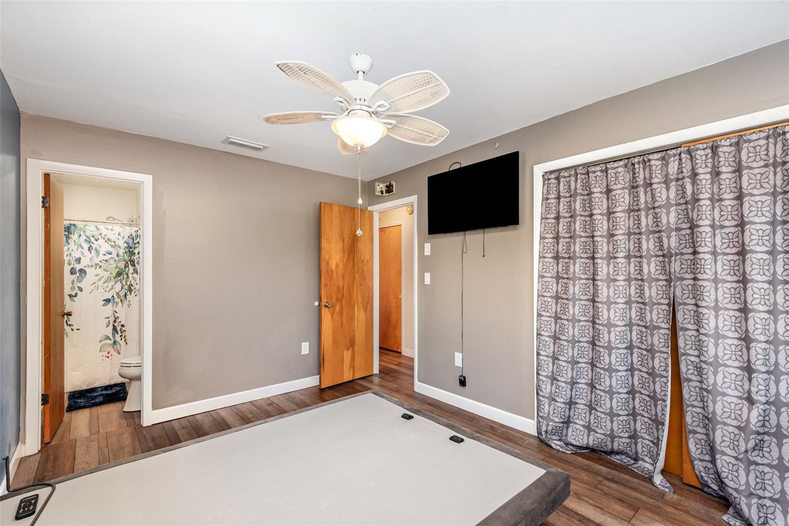 LAKE STELLA ESTATES - Residential