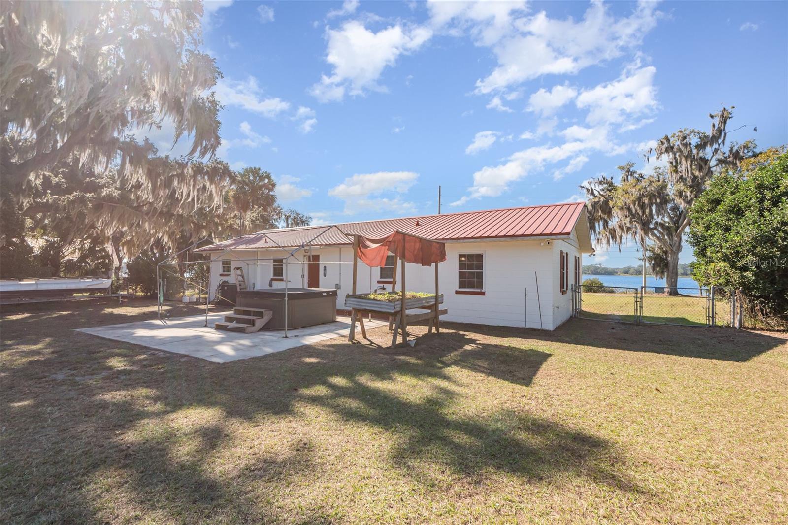 LAKE STELLA ESTATES - Residential