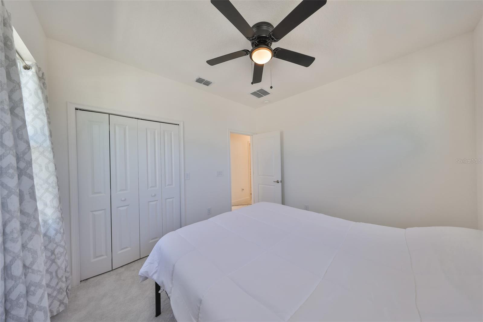 MIRABAY PRCL 8 - Residential