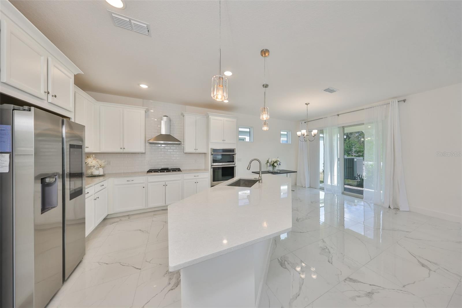 MIRABAY PRCL 8 - Residential