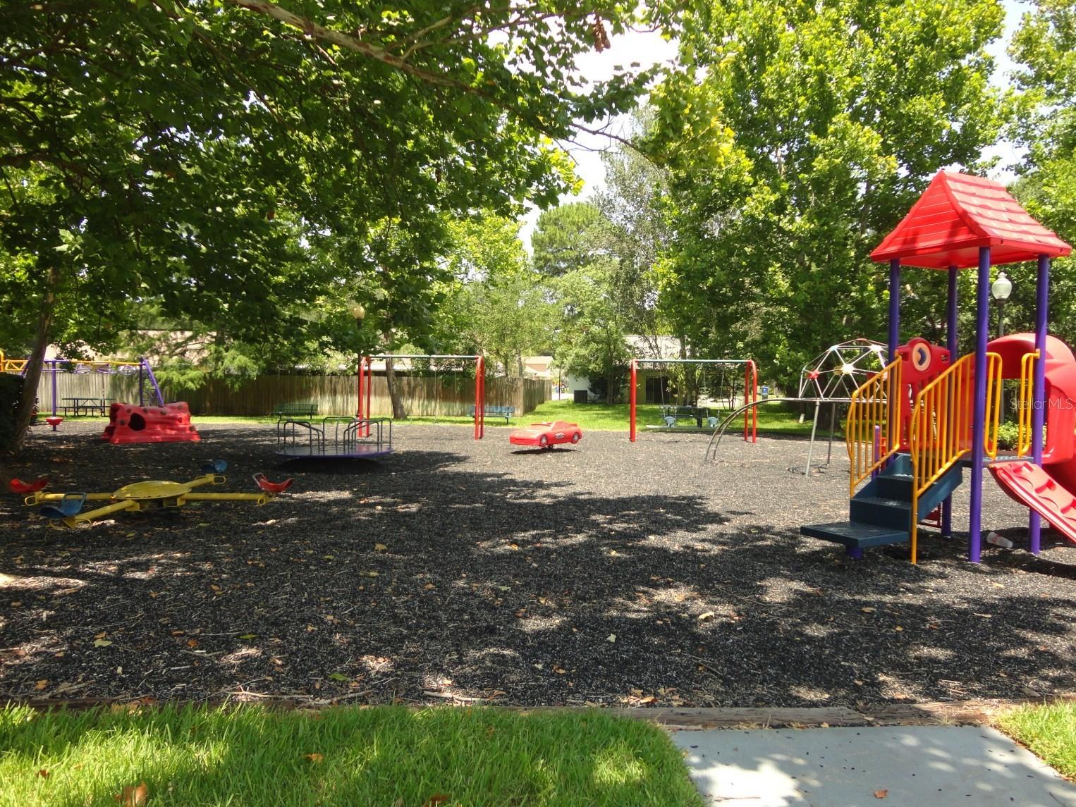 ALAFAYA WOODS PH 04 - Residential Lease