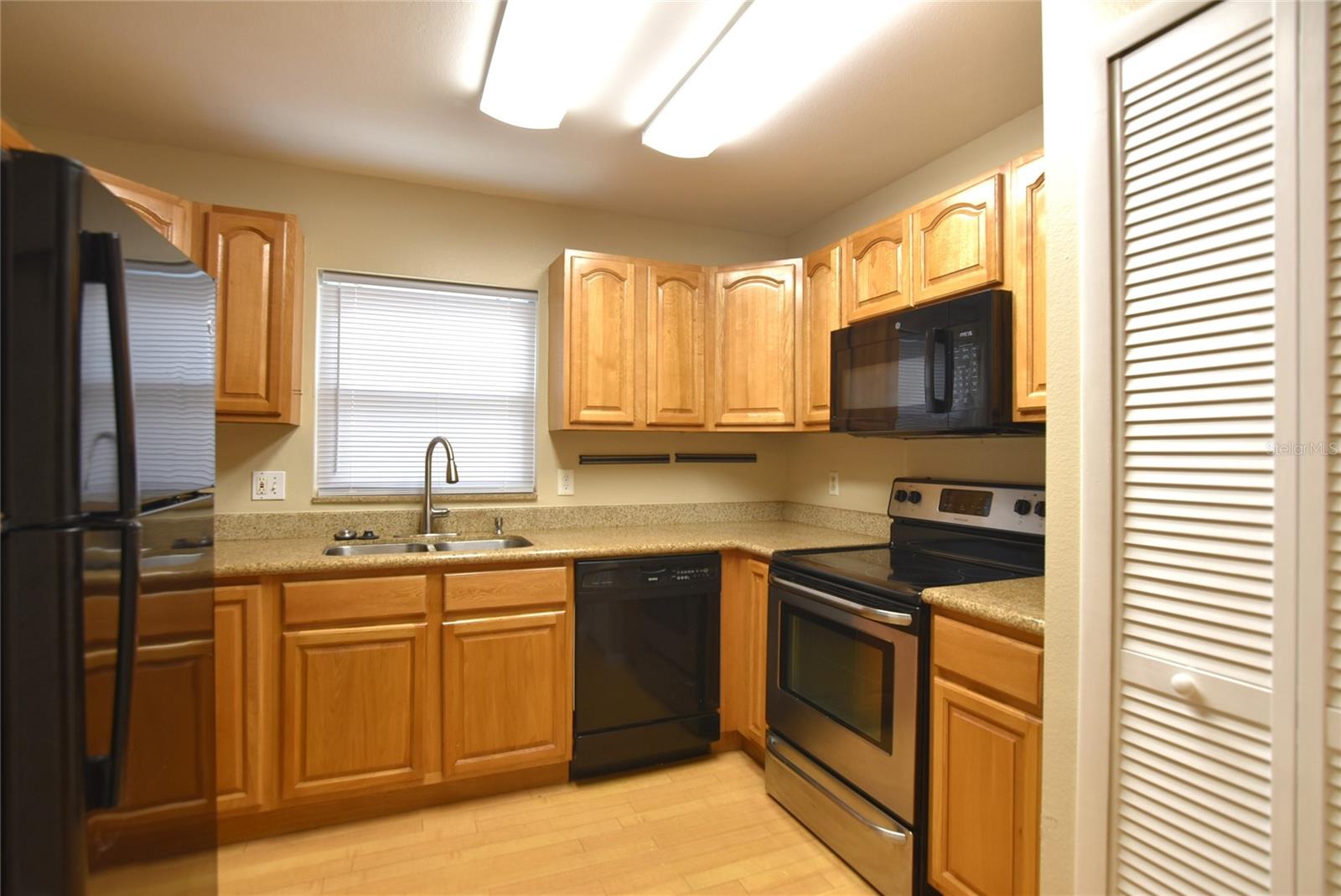 ALAFAYA WOODS PH 04 - Residential Lease