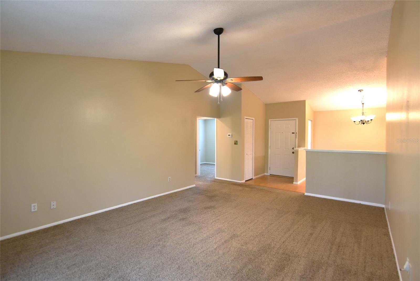 ALAFAYA WOODS PH 04 - Residential Lease