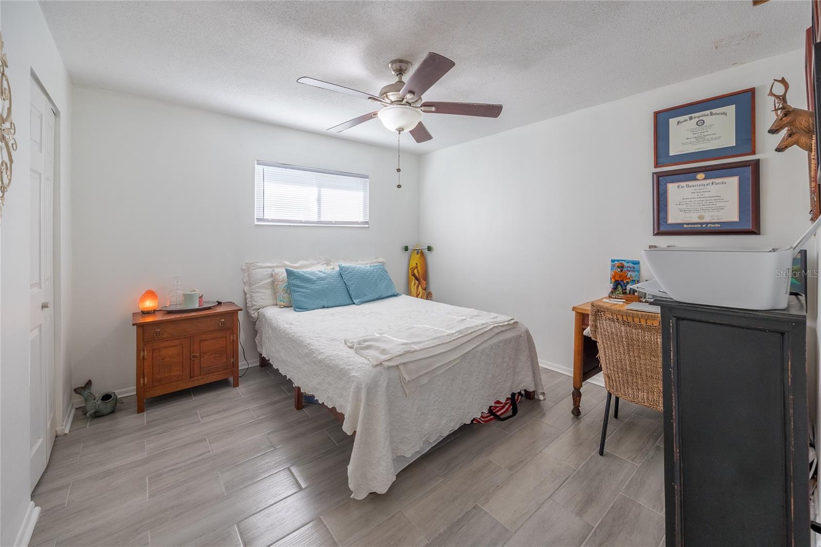LAKESIDE TERRACE 1ST ADD - Residential Lease