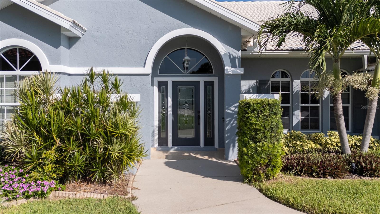1633 ASHLAND PLACE