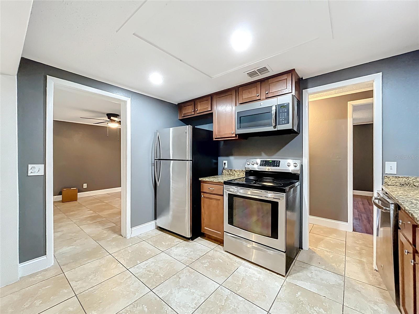 SKY LARK SUB - Residential