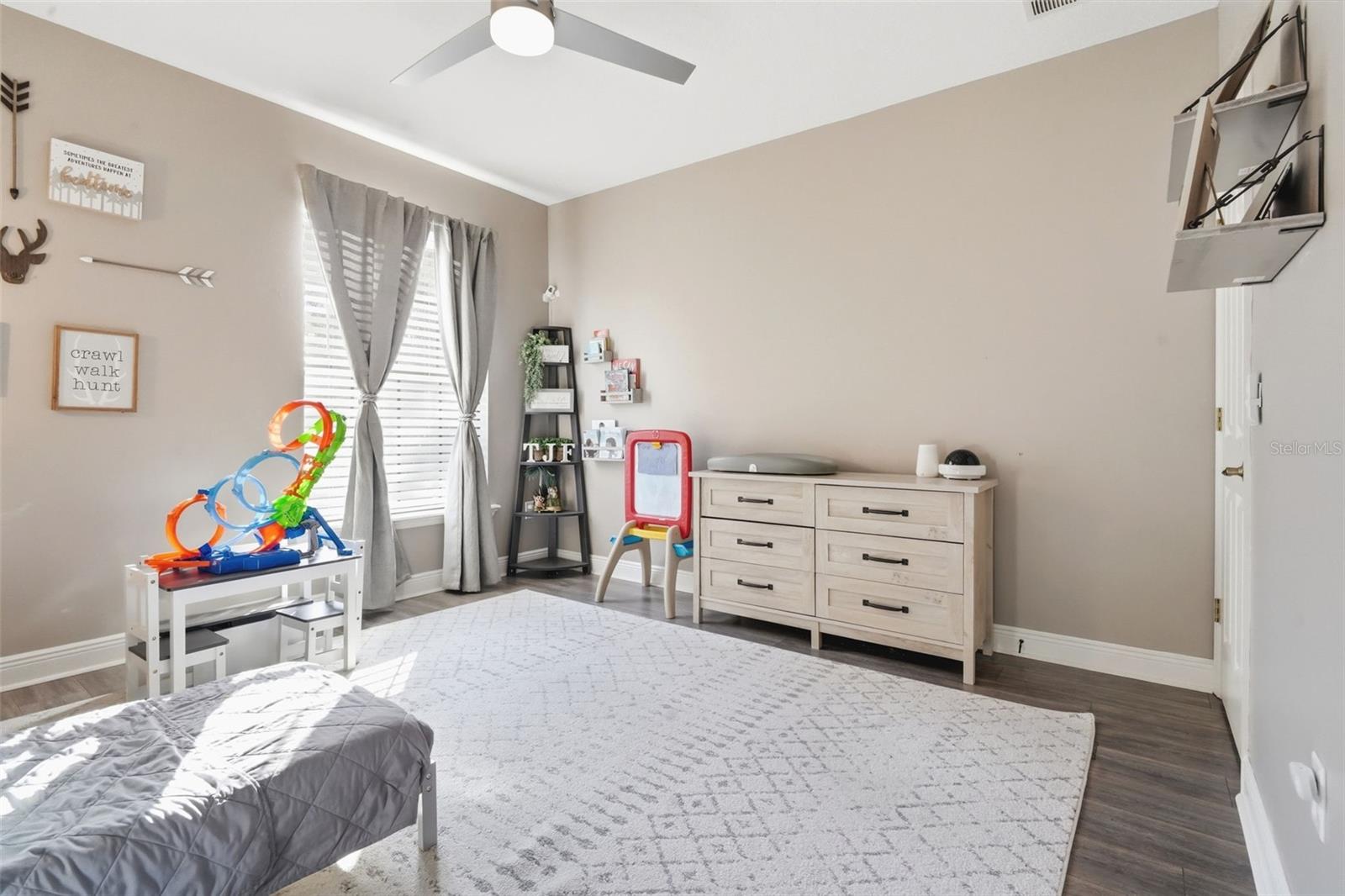 RIVIERA BELLA UNIT 01 - Residential Lease