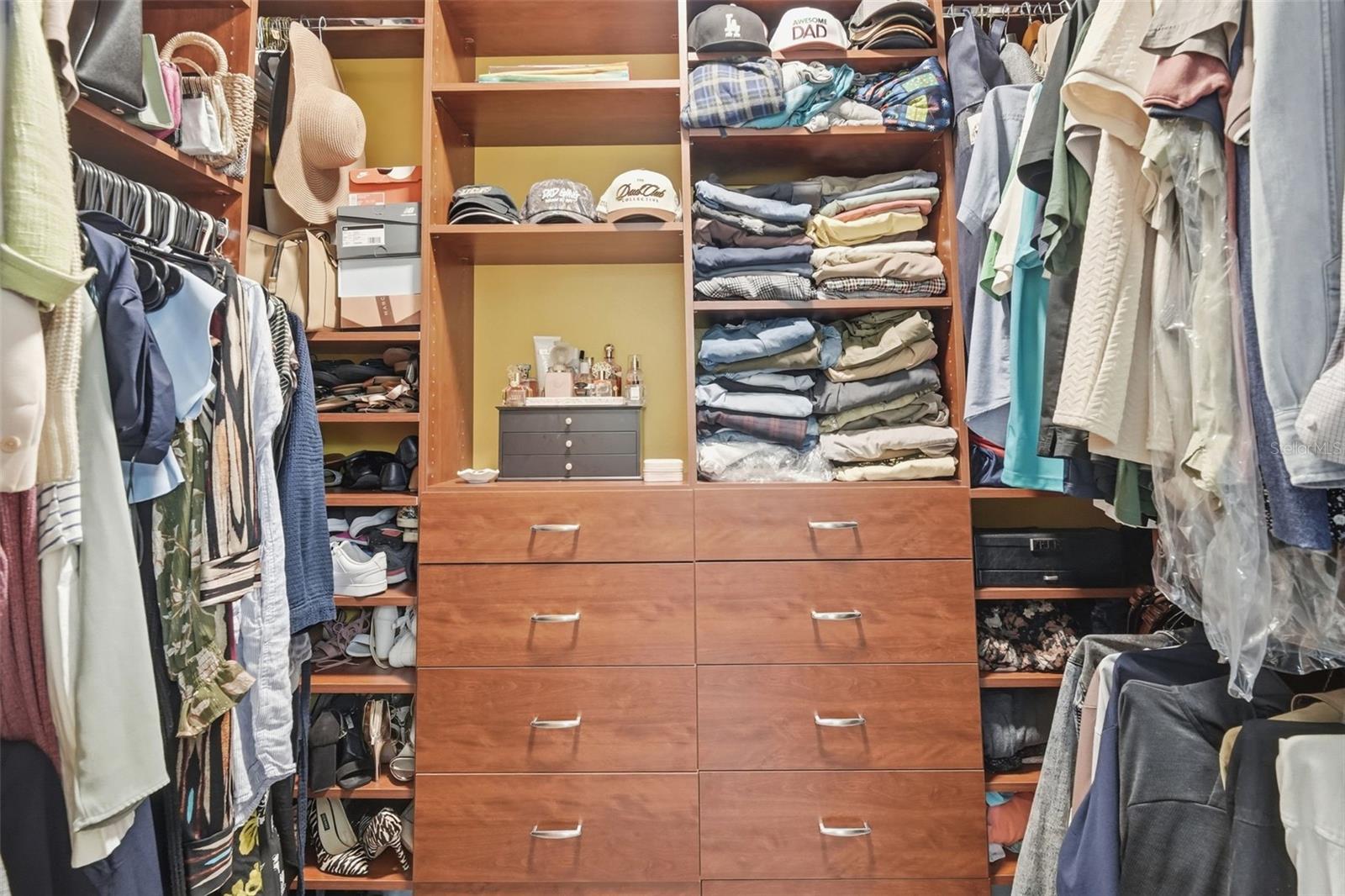 RIVIERA BELLA UNIT 01 - Residential Lease