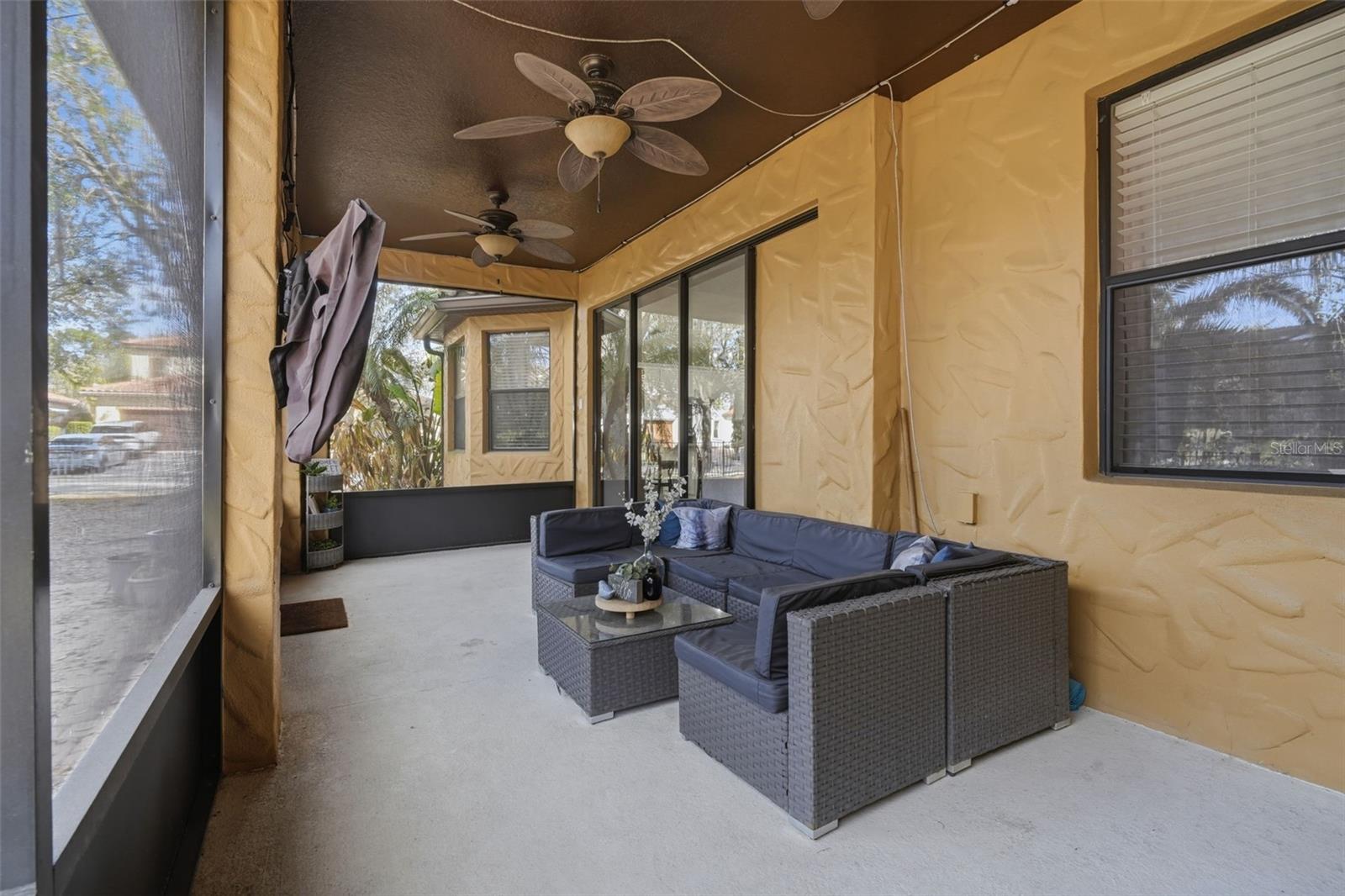 RIVIERA BELLA UNIT 01 - Residential Lease