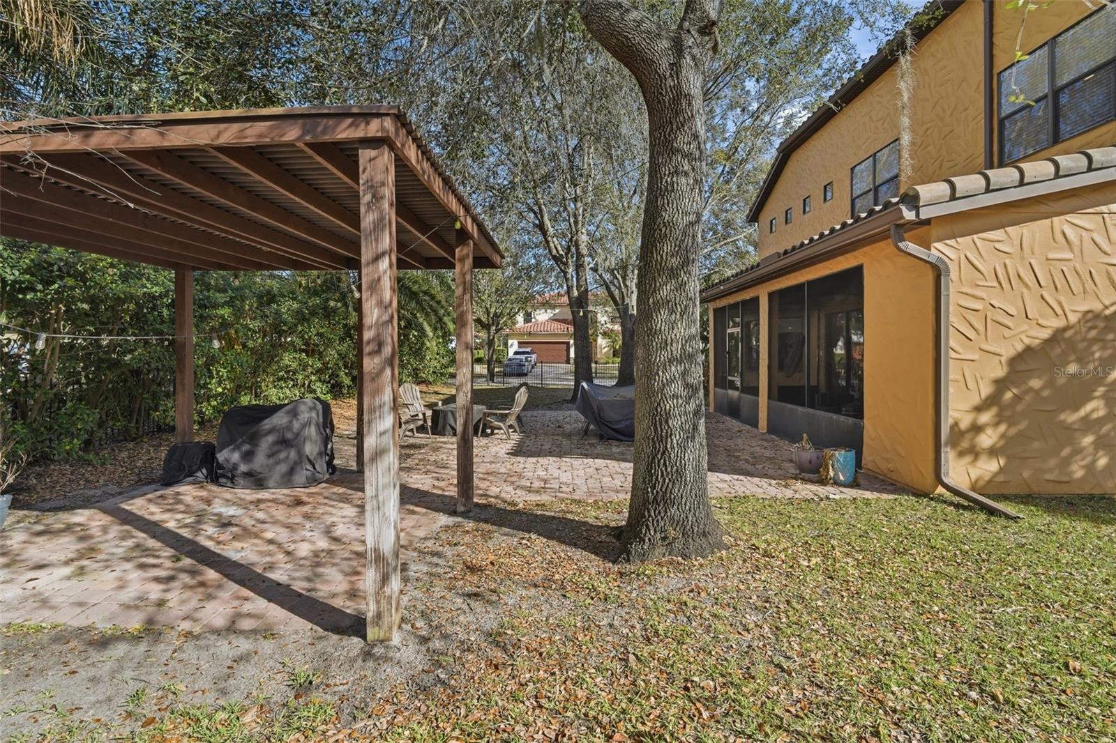 RIVIERA BELLA UNIT 01 - Residential Lease