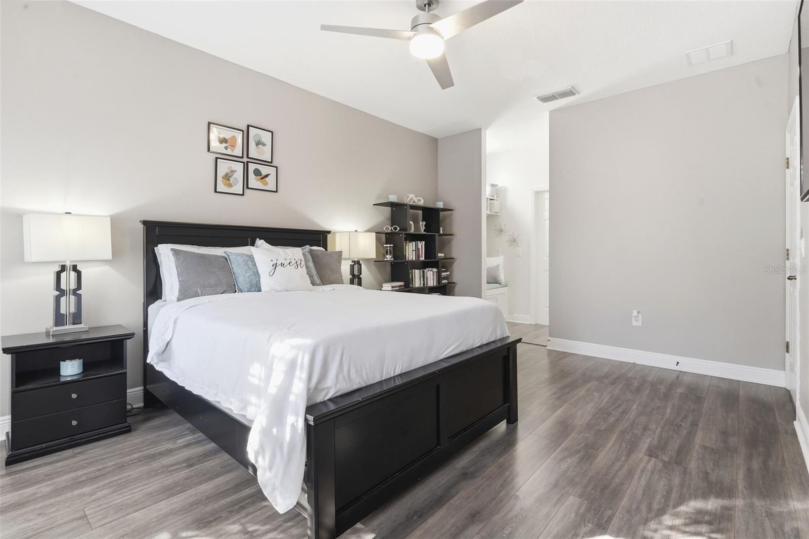 RIVIERA BELLA UNIT 01 - Residential Lease