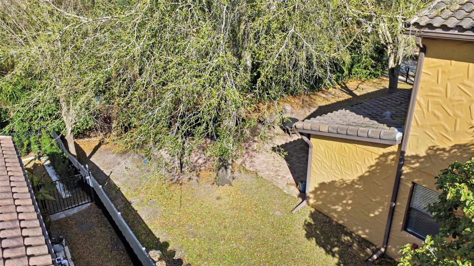 RIVIERA BELLA UNIT 01 - Residential Lease