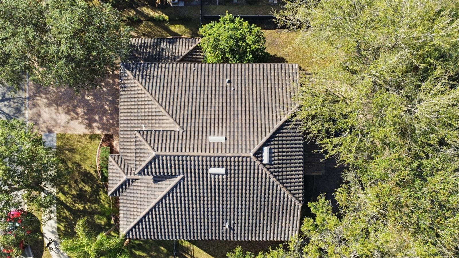 RIVIERA BELLA UNIT 01 - Residential Lease