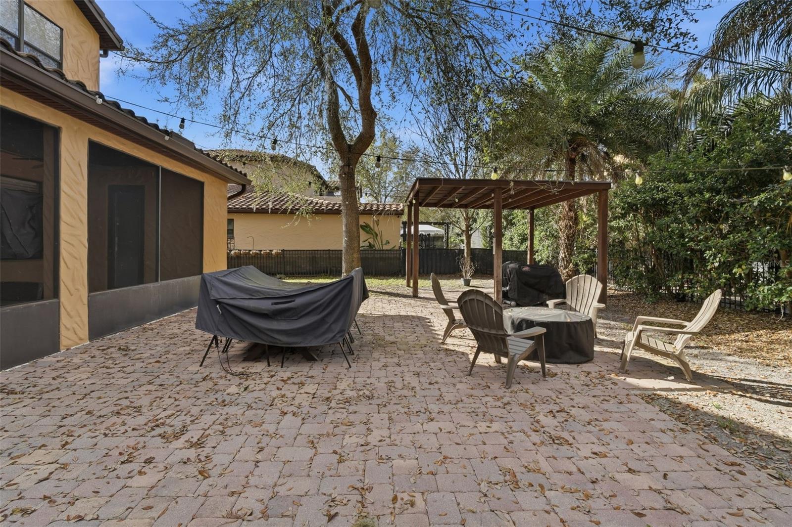 RIVIERA BELLA UNIT 01 - Residential Lease